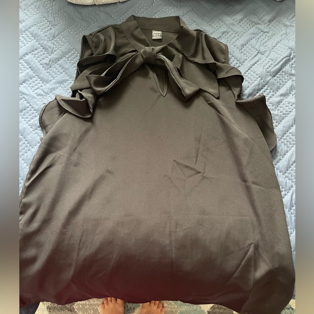 Black tank blouse